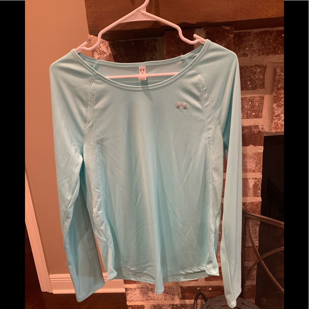 Women’s UA Top
